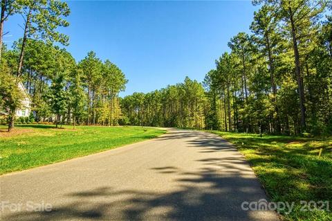 6379 Chimney Bluff Rd, Lancaster, SC 29720 photo 8