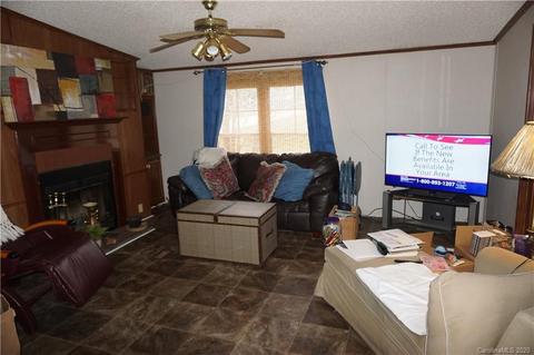 155 Leaning Tree Rd, Lugoff, SC 29078 photo 11