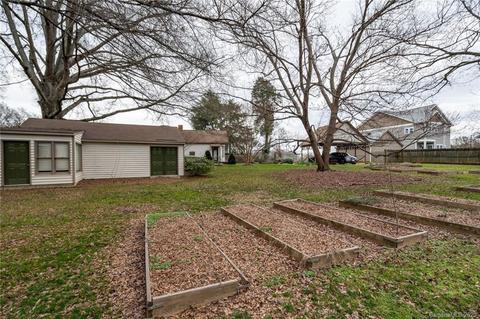 410 Potts St, Davidson, NC 28036 photo 40