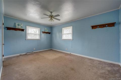 129 Dickson Rd, Lowell, NC 28098 photo 16