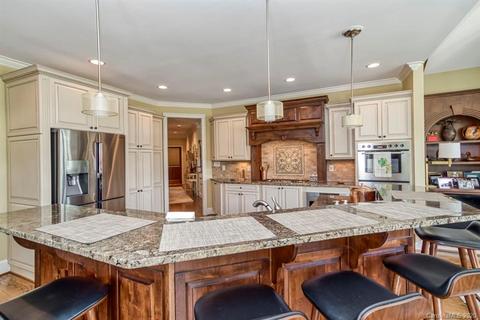 18812 River Ford Dr, Davidson, NC 28036 photo 9