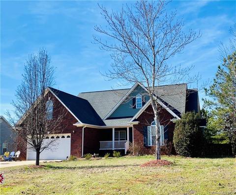 3700 Travertine Dr, Lancaster, SC 29720 photo 1