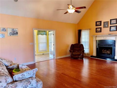 3700 Travertine Dr, Lancaster, SC 29720 photo 9
