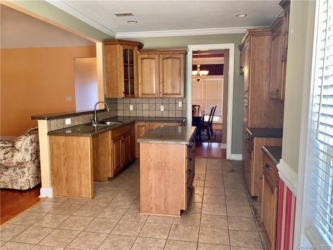 3700 Travertine Dr, Lancaster, SC 29720 photo 3