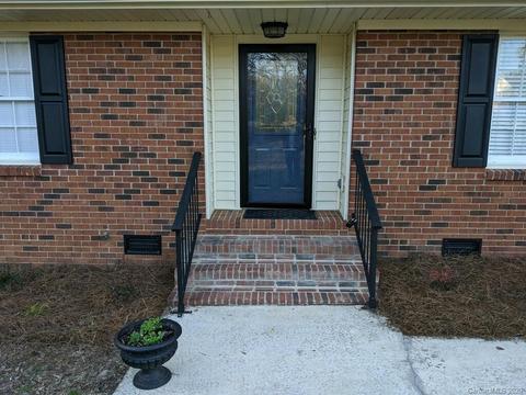 2474 Downey Dr, Lancaster, SC 29720 photo 2