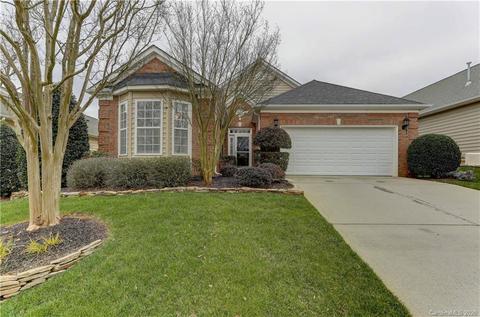 2312 Jade Ln, Fort Mill, SC 29708 photo 1