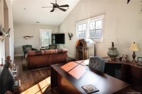 625 Hudson Pl, Davidson, NC 28036 photo 24