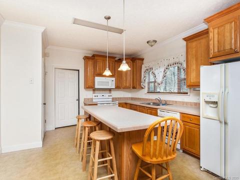 112 Roper Rd, Flat Rock, NC 28731 photo 15