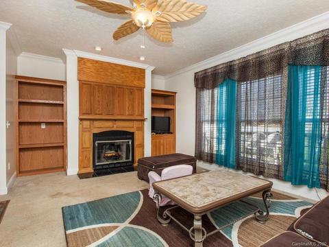 112 Roper Rd, Flat Rock, NC 28731 photo 8