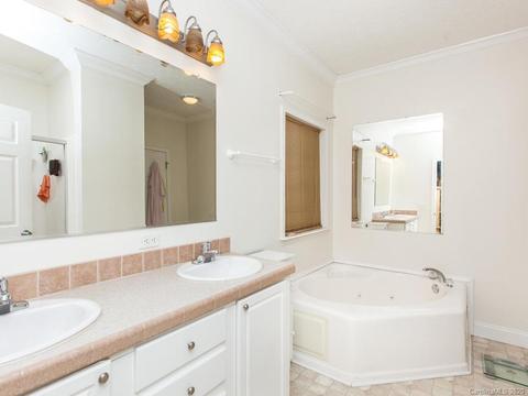 112 Roper Rd, Flat Rock, NC 28731 photo 22