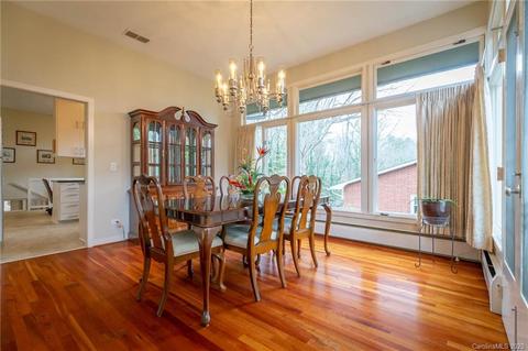 137 Pearson Dr, Morganton, NC 28655 photo 6