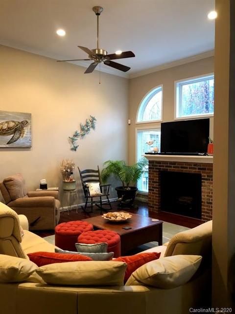 112 Brookstone Dr, Morganton, NC 28655 photo 5