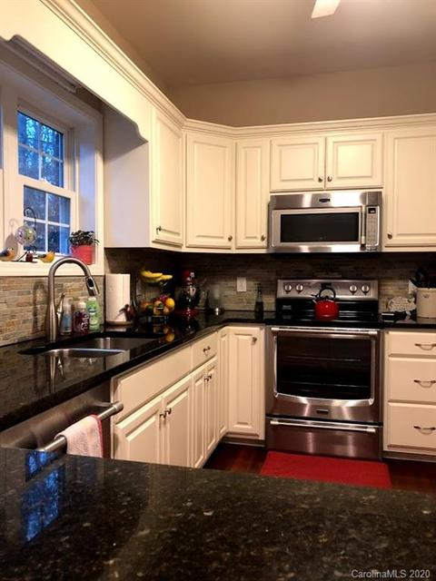 112 Brookstone Dr, Morganton, NC 28655 photo 9