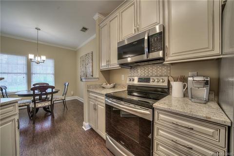 18644 Oakhurst Blvd, Cornelius, NC 28031 photo 9