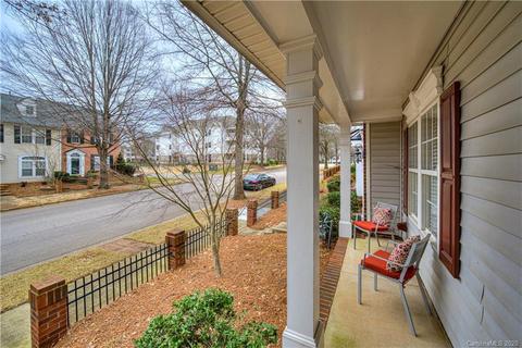 18644 Oakhurst Blvd, Cornelius, NC 28031 photo 3