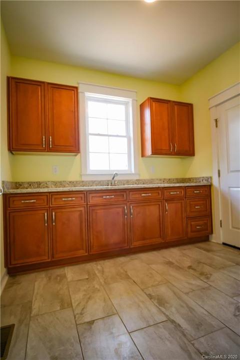 82 Eugene Ln, Flat Rock, NC 28731 photo 8