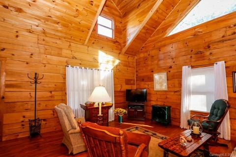 191 Jobes Trl, Lake Lure, NC 28746 photo 6