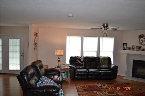 405 2nd St NE, Conover, NC 28613 photo 2