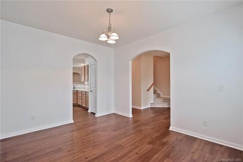 9111 Glenashley Dr, Cornelius, NC 28031 photo 5
