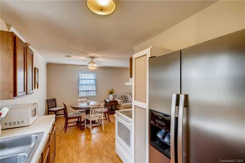406 Kickapoo Ave, Gastonia, NC 28056 photo 14