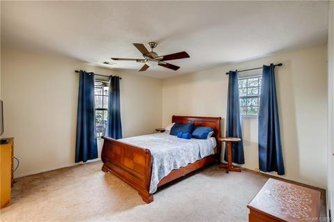 406 Kickapoo Ave, Gastonia, NC 28056 photo 17