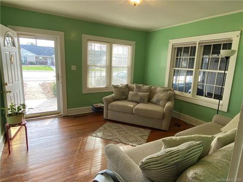 1005 E Main St, Maiden, NC 28650 photo 2