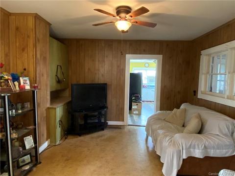 1005 E Main St, Maiden, NC 28650 photo 6