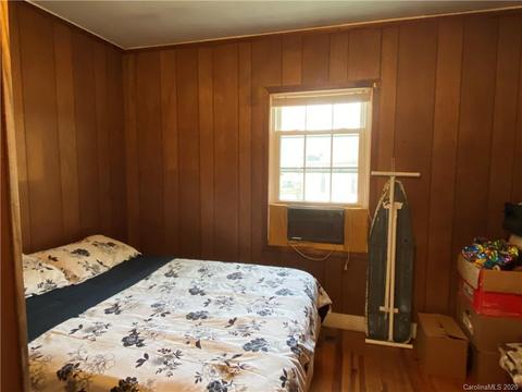 1005 E Main St, Maiden, NC 28650 photo 4