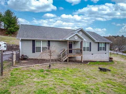47 Crestview St, Canton, NC 28716 photo 1