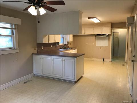 103 Falls St, Morganton, NC 28655 photo 31