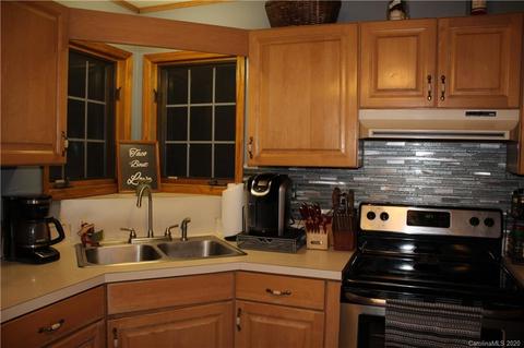 450 Vanhook Rd, Franklin, NC 28734 photo 14