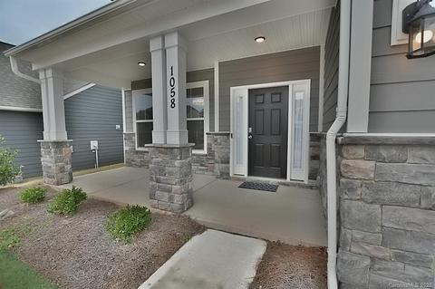 1058 Pennington Dr, Lancaster, SC 29720 photo 2