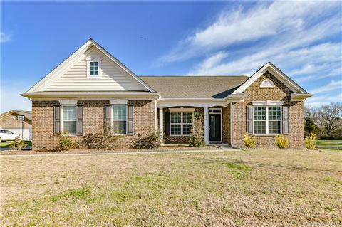 1609 Schiller Dr, Monroe, NC 28110 photo 2