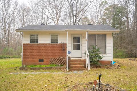 7035 Hector Rd, Lancaster, SC 29720 photo 2