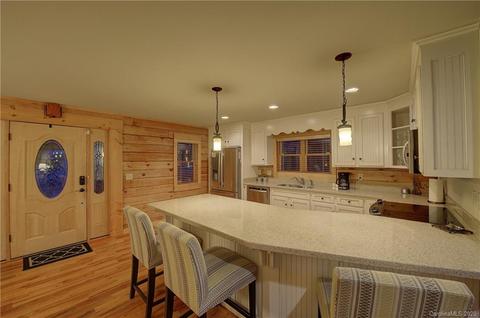 102 Continental Divide Rd, Spruce Pine, NC 28777 photo 9
