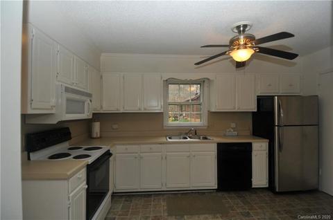 2207 Waverly Dr, Monroe, NC 28112 photo 6