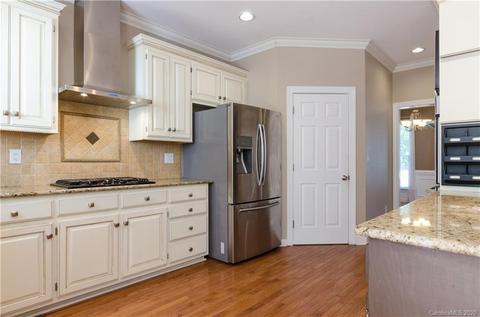 20309 Wilcher Ct, Cornelius, NC 28031 photo 18