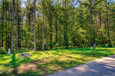 6371 Chimney Bluff Rd, Lancaster, SC 29720 photo 9