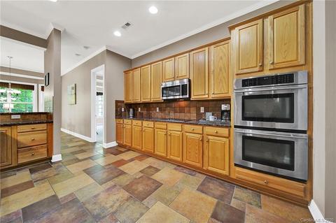 599 Quicksilver Trl, Fort Mill, SC 29708 photo 10