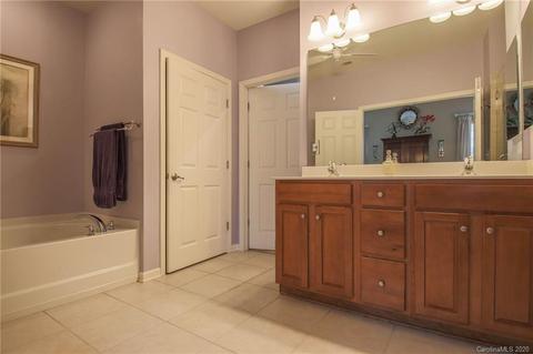 680 Amethyst Cir, Fort Mill, SC 29708 photo 18