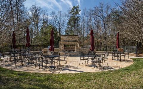 680 Amethyst Cir, Fort Mill, SC 29708 photo 24