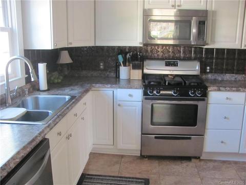 215 Wiley Ave, York, SC 29745 photo 9