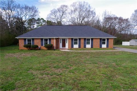 304 Crestview Trl, Monroe, NC 28112 photo 1