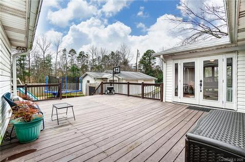 10700 Forest Dr, Matthews, NC 28105 photo 33