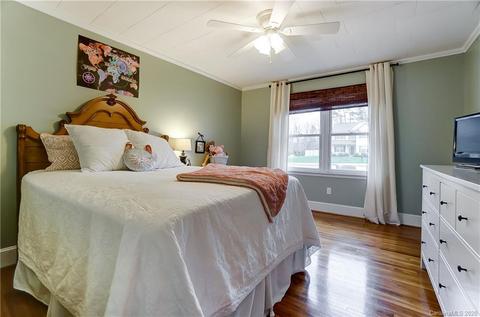 10700 Forest Dr, Matthews, NC 28105 photo 24