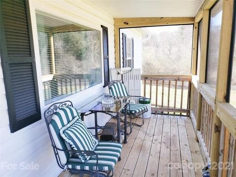 1492 Sandy Plains Rd, Tryon, NC 28782 photo 2