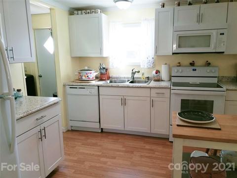 1492 Sandy Plains Rd, Tryon, NC 28782 photo 7