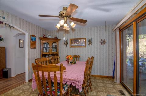 11 Brooks Rd, Brevard, NC 28712 photo 9