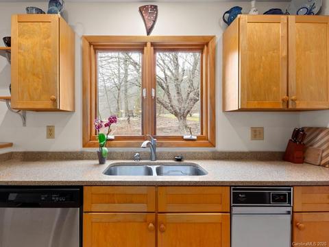 1147 Pace Mountain Rd, Saluda, NC 28773 photo 11