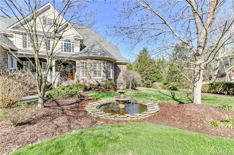 357 Killian Ct, Matthews, NC 28104 photo 3